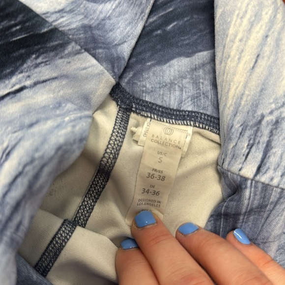 Balance collection bike shorts S // 092914 - Picture 2 of 2